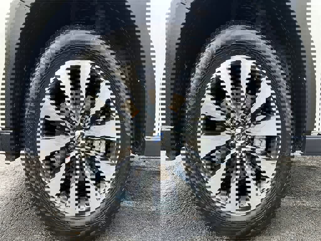 Certified 2024 Subaru Outback Limited image 8