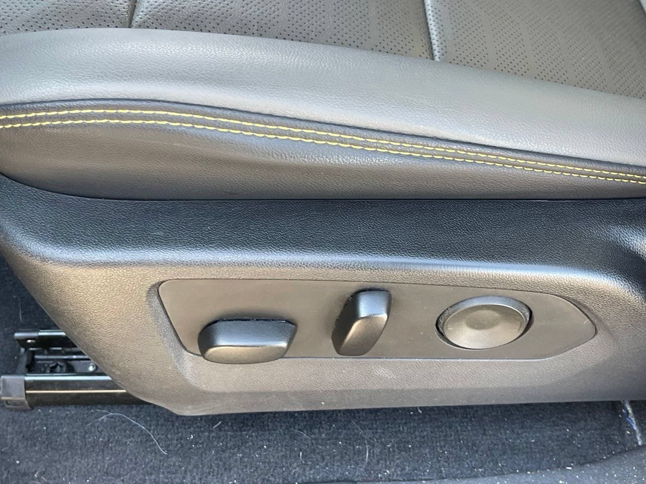 Used 2023 Chevrolet Colorado ZR2 w/ ZR2 Convenience Package III AWD/4WD image 7