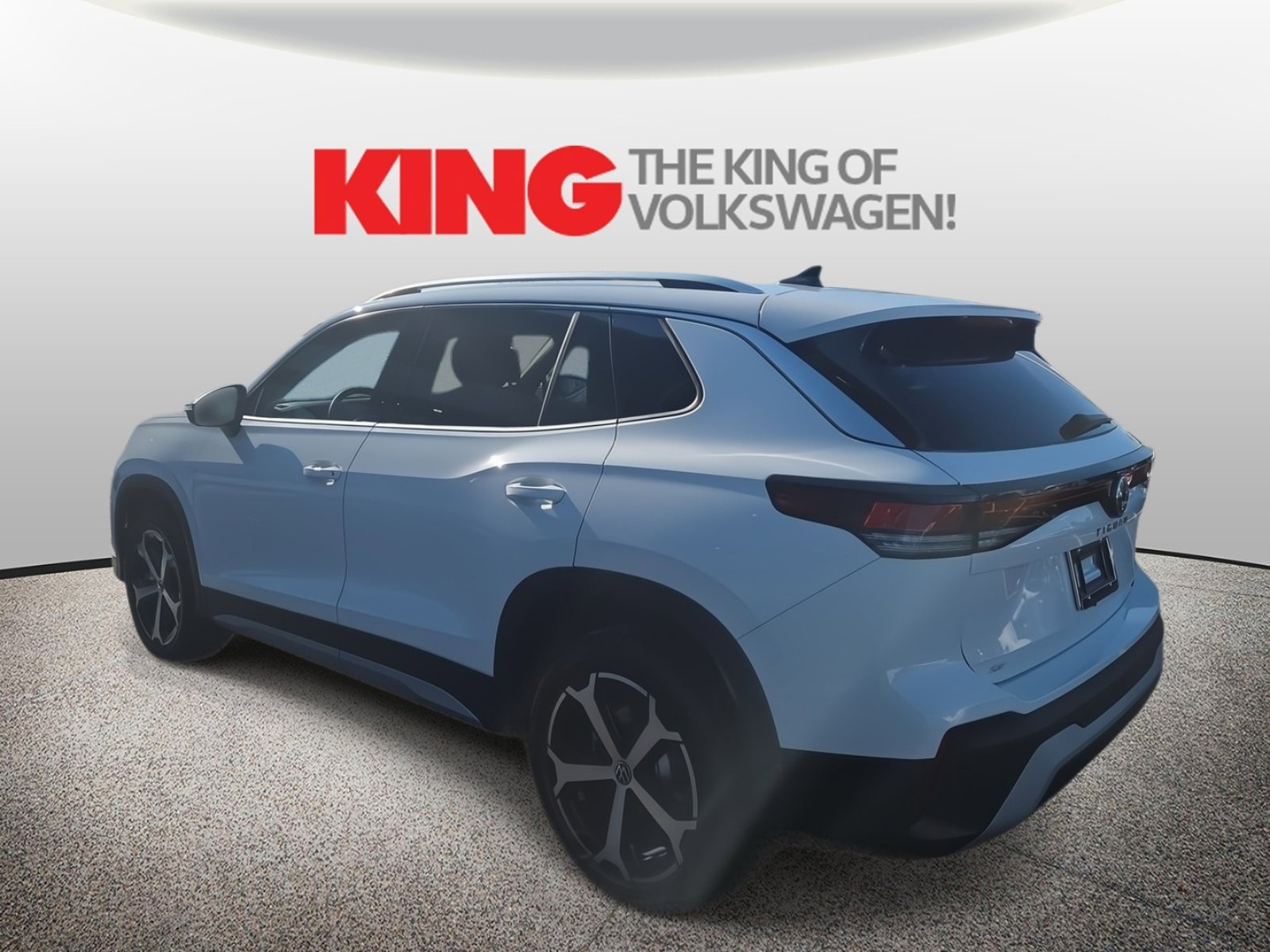 New 2026 Volkswagen Tiguan SE image 6