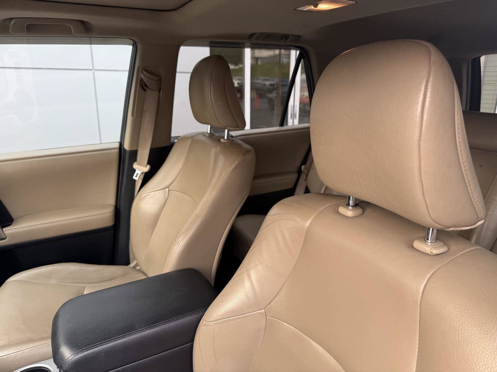 Used 2010 Toyota 4Runner Limited AWD/4WD image 11