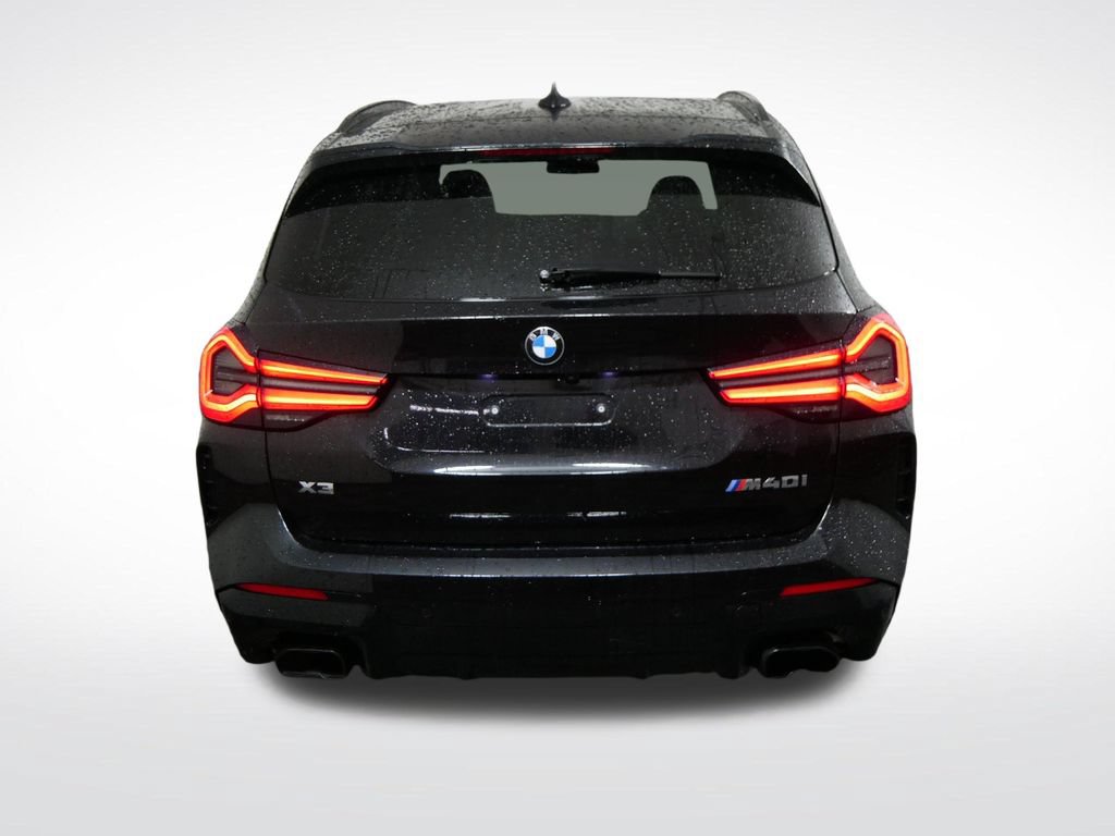 Used 2023 BMW X3 M40i AWD/4WD image 4
