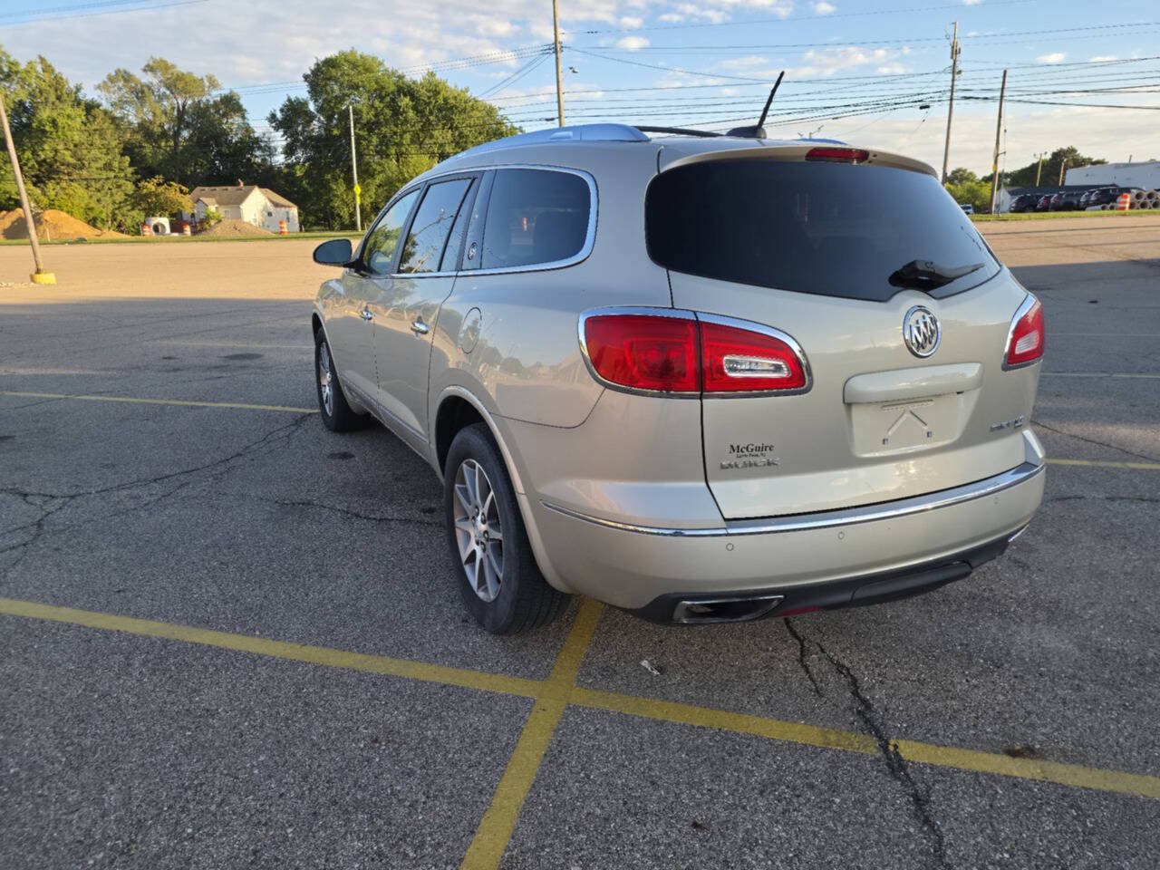 Used 2016 Buick Enclave Leather AWD/4WD image 6