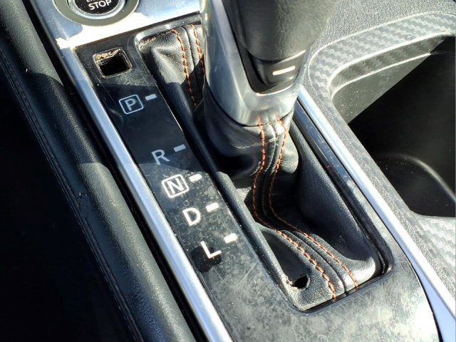 Used 2021 Nissan Sentra SR w/ SR Premium Package FWD image 18