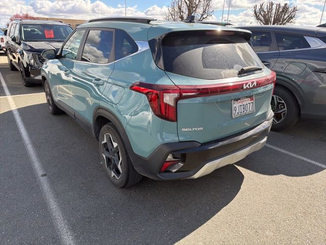 Used 2024 Kia Seltos EX image 9
