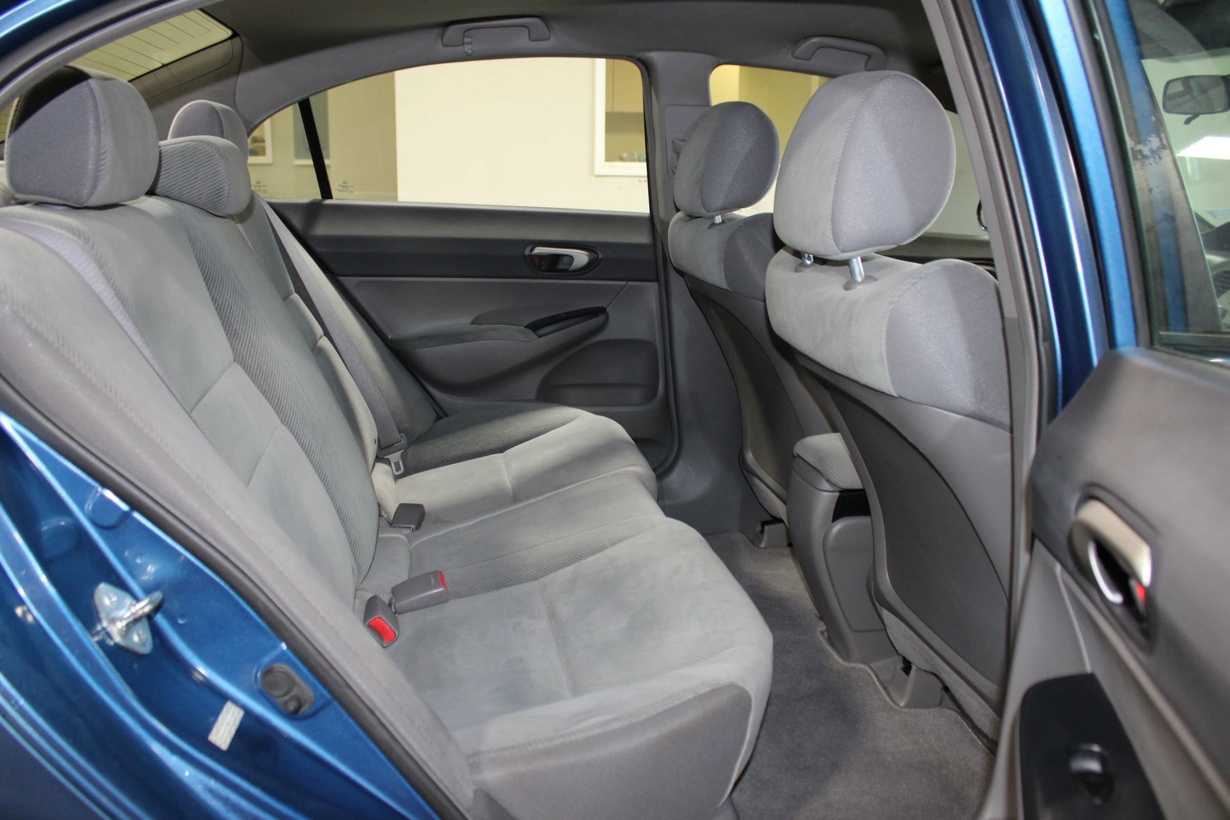 Used 2010 Honda Civic LX image 24