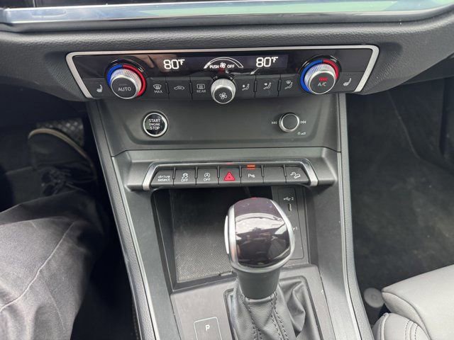 Certified 2023 Audi Q3 2.0T Premium w/ Black Optic Sport Package image 19