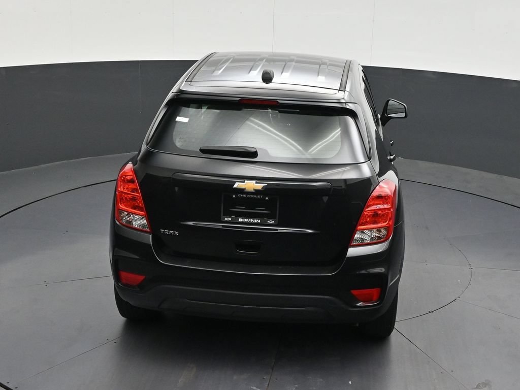 Used 2021 Chevrolet Trax LS FWD image 23
