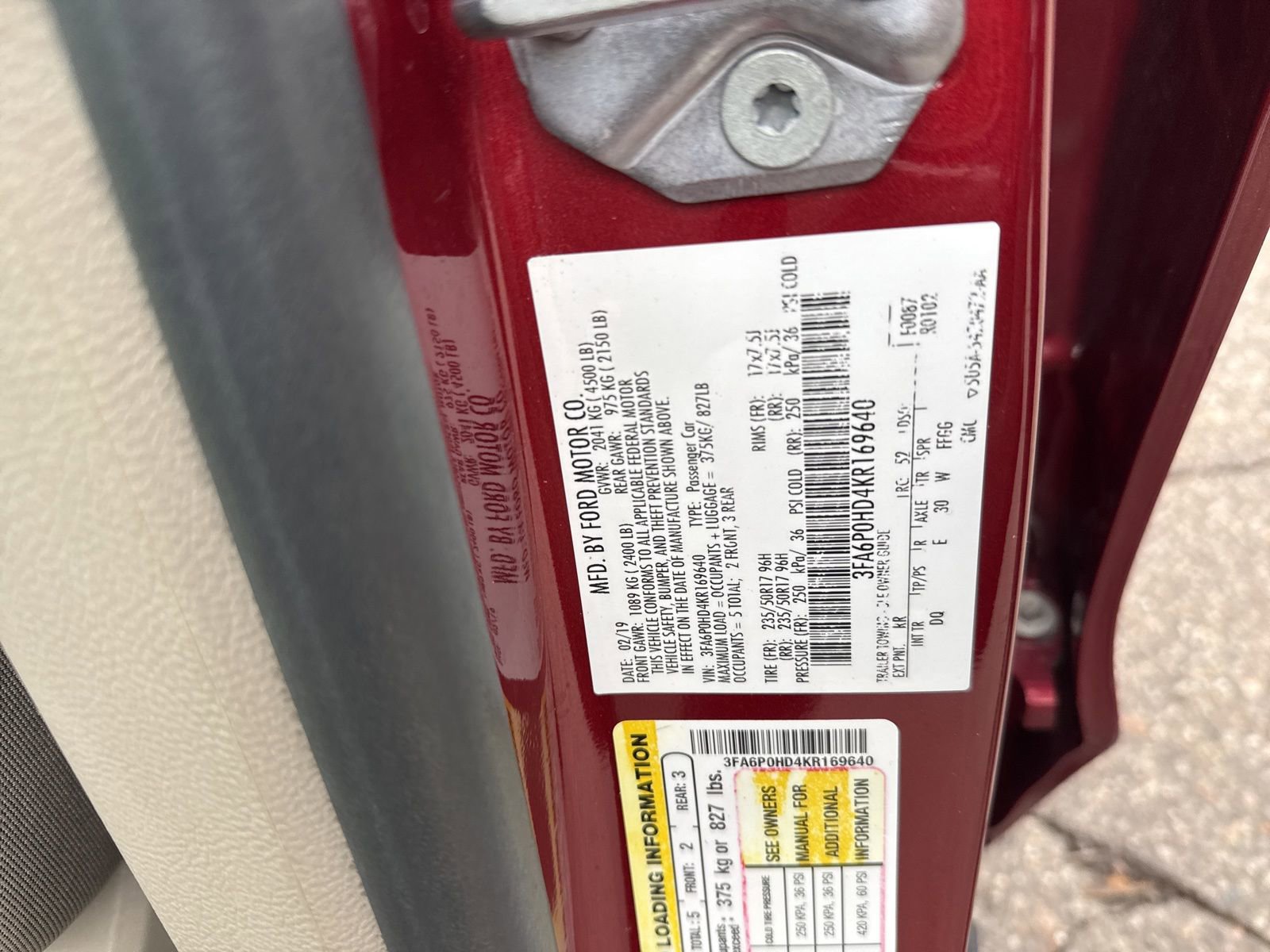 Used 2019 Ford Fusion SE image 8