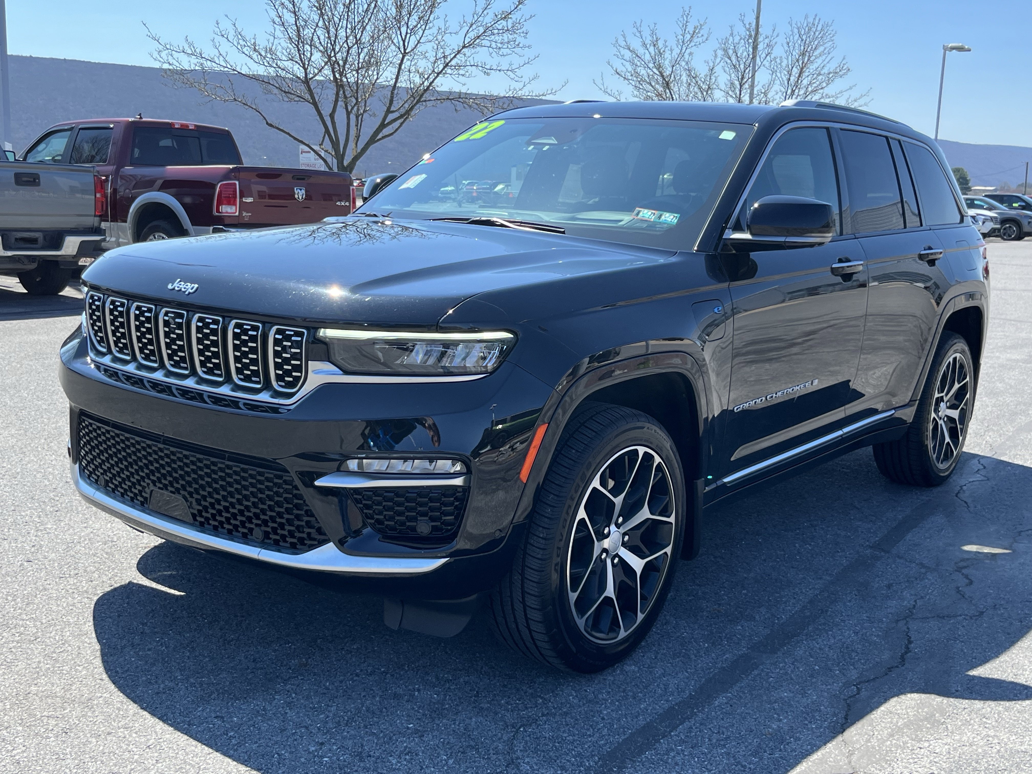 Used 2022 Jeep Grand Cherokee Summit image 9