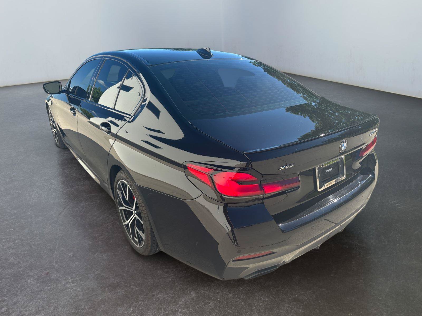 Used 2023 BMW 540i xDrive w/ Executive Package AWD/4WD image 17