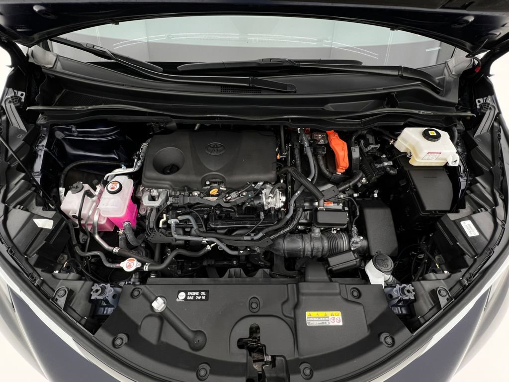 Used 2024 Toyota Sienna XSE w/ XSE Plus Package image 27