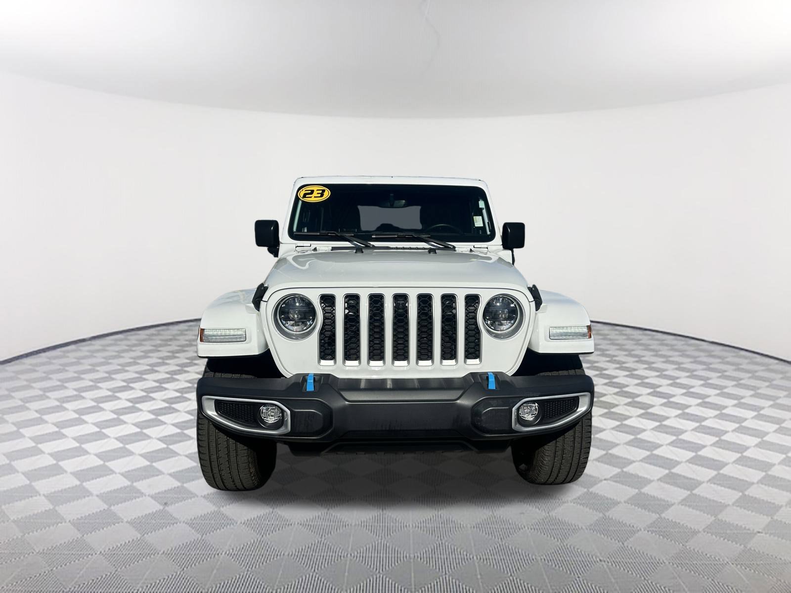 Used 2023 Jeep Wrangler Sahara w/ Cold Weather Group video 2
