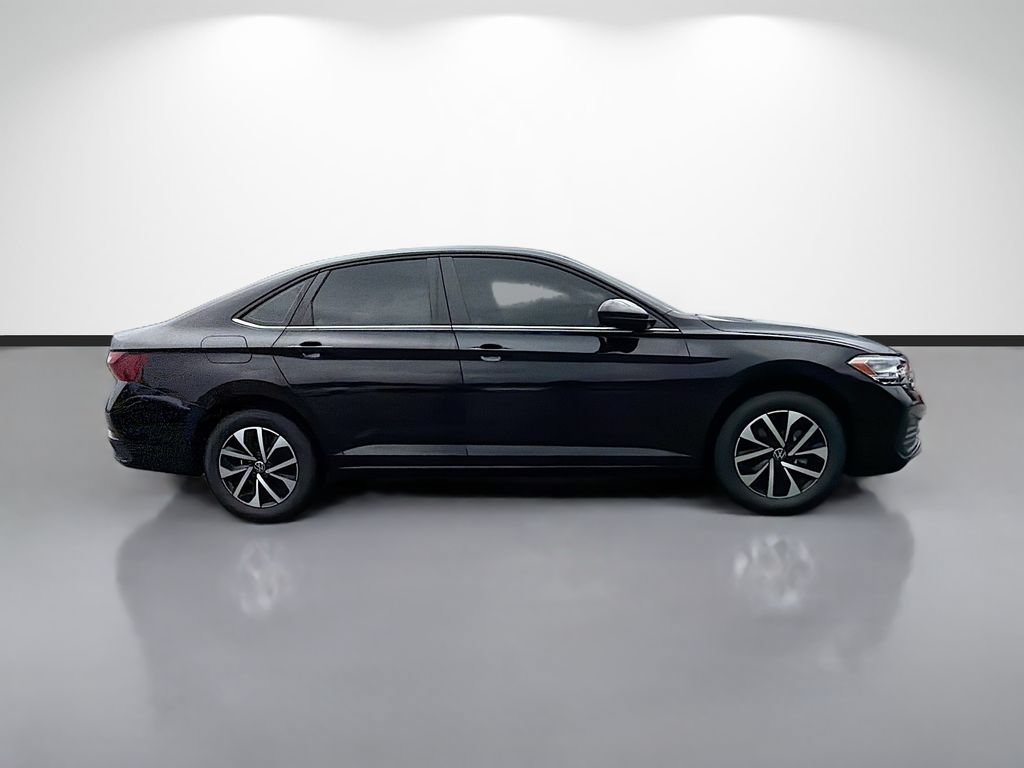 Used 2024 Volkswagen Jetta S FWD image 2