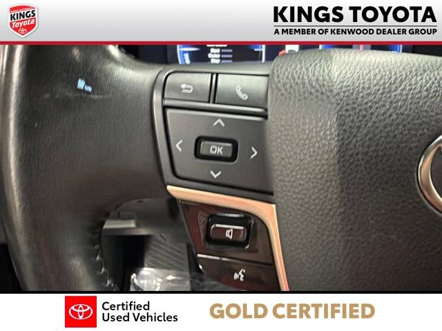 Used 2023 Toyota Crown AWD/4WD image 28