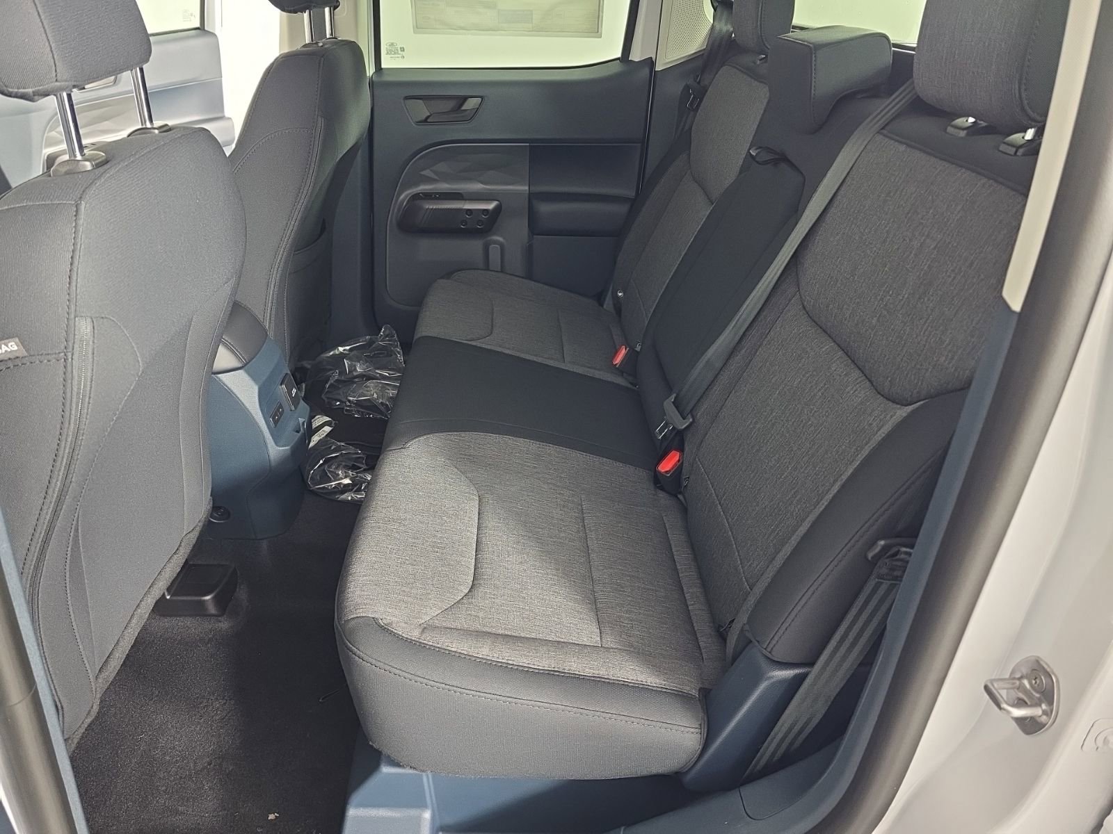 New 2025 Ford Maverick XLT w/ XLT Luxury Package image 27