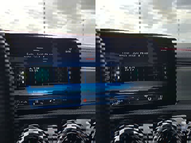 Used 2025 Mercedes-Benz CLA 35 AMG 4MATIC image 31