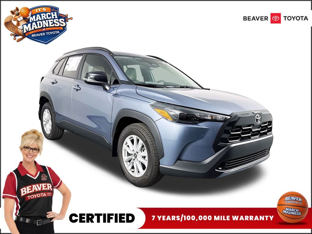 Used 2026 Toyota Corolla Cross LE image 1