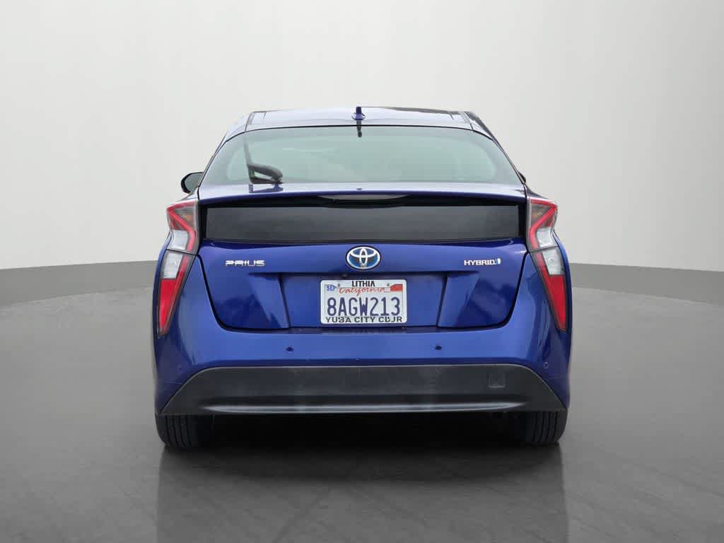 Used 2017 Toyota Prius Two w/ Prius Two Safety Plus Package FWD image 5