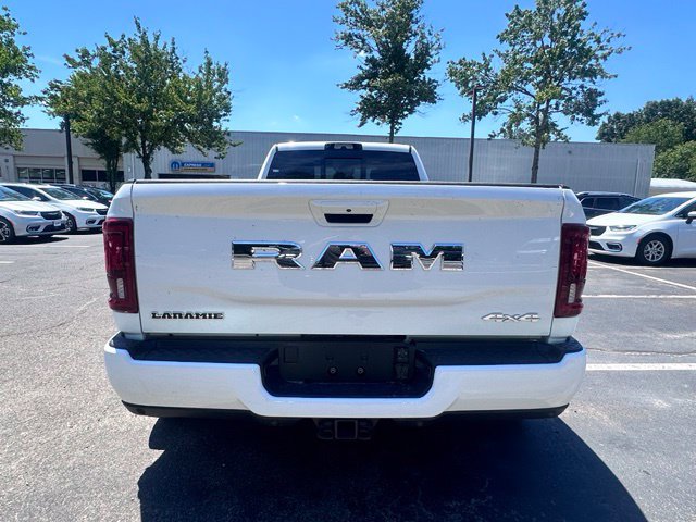 New 2026 RAM 3500 Laramie AWD/4WD image 5