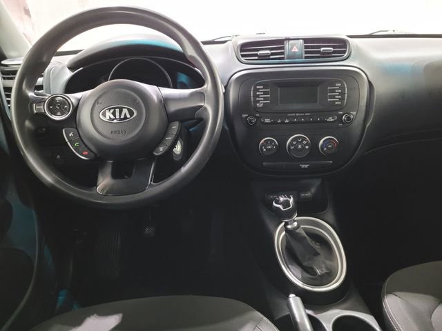 Used 2015 Kia Soul Base image 4