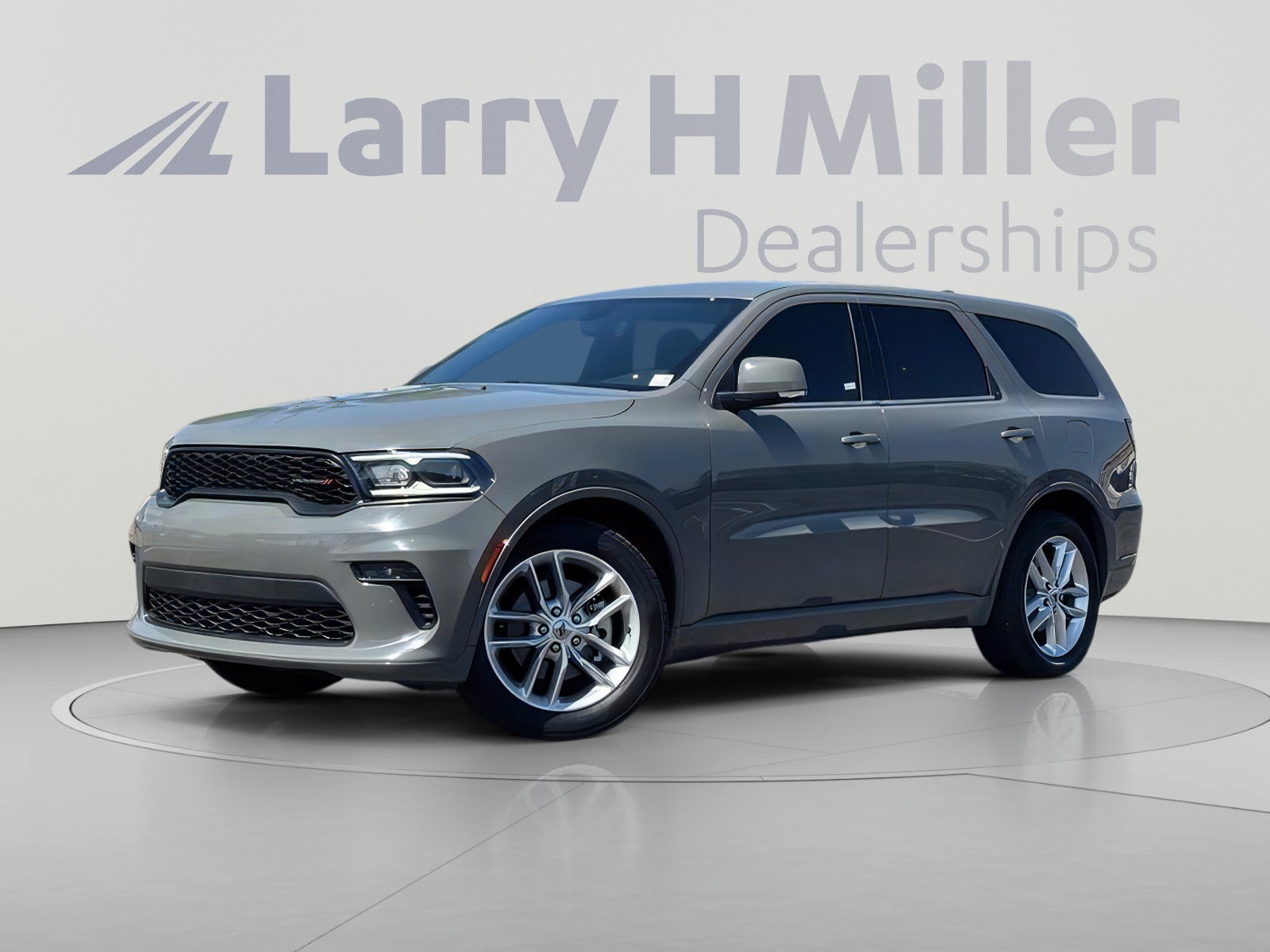 Used 2021 Dodge Durango GT RWD image 2