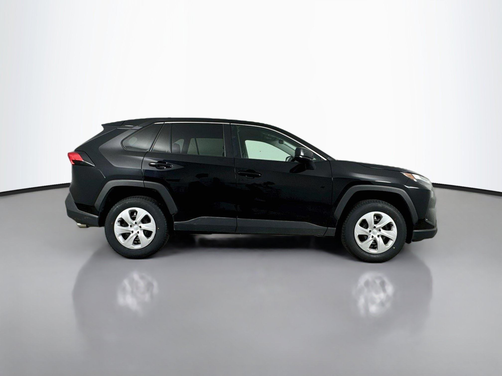 Certified 2025 Toyota RAV4 LE AWD/4WD image 8