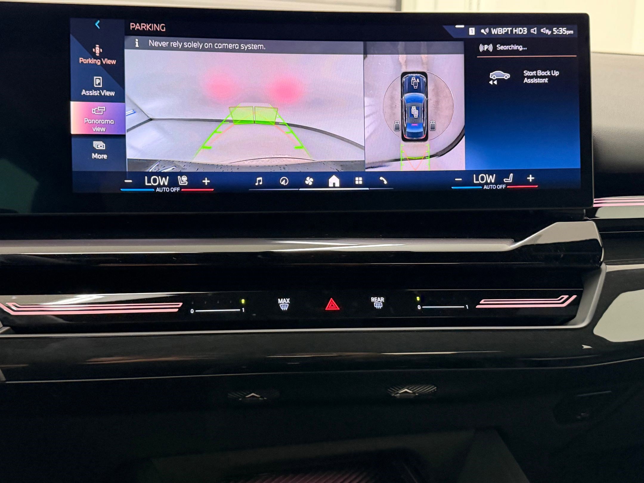 Certified 2025 BMW 530i RWD image 25