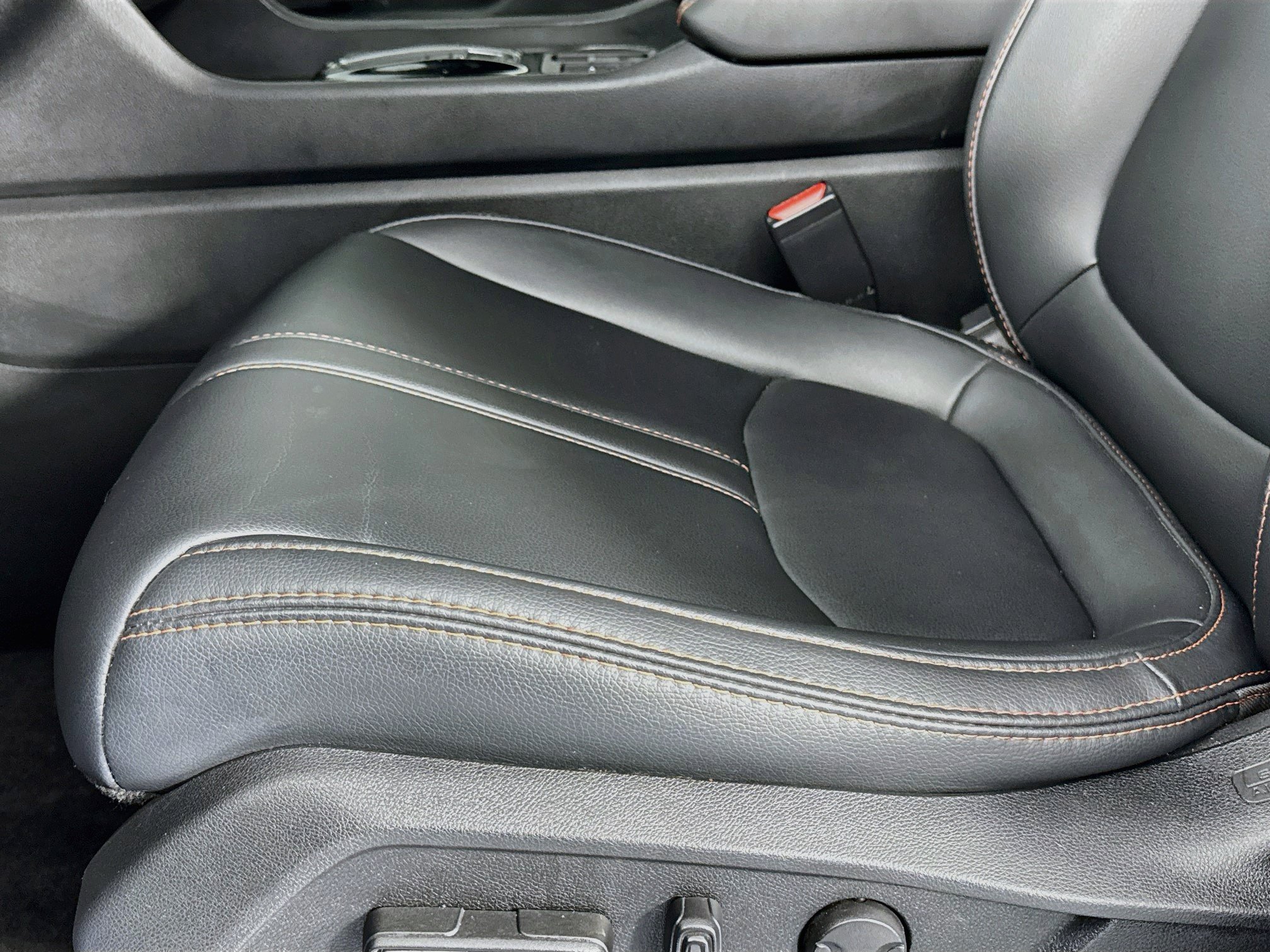 Certified 2025 Honda Pilot TrailSport image 18