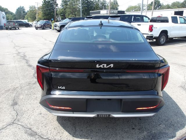 Used 2025 Kia K4 FWD image 6