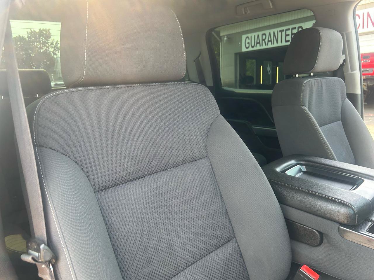 Used 2018 Chevrolet Silverado 1500 LT w/ All Star Edition AWD/4WD image 47