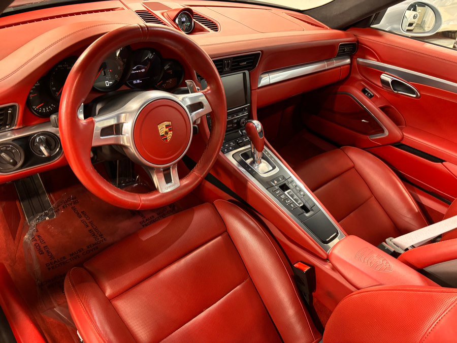 Used 2014 Porsche 911 Carrera 4S image 36