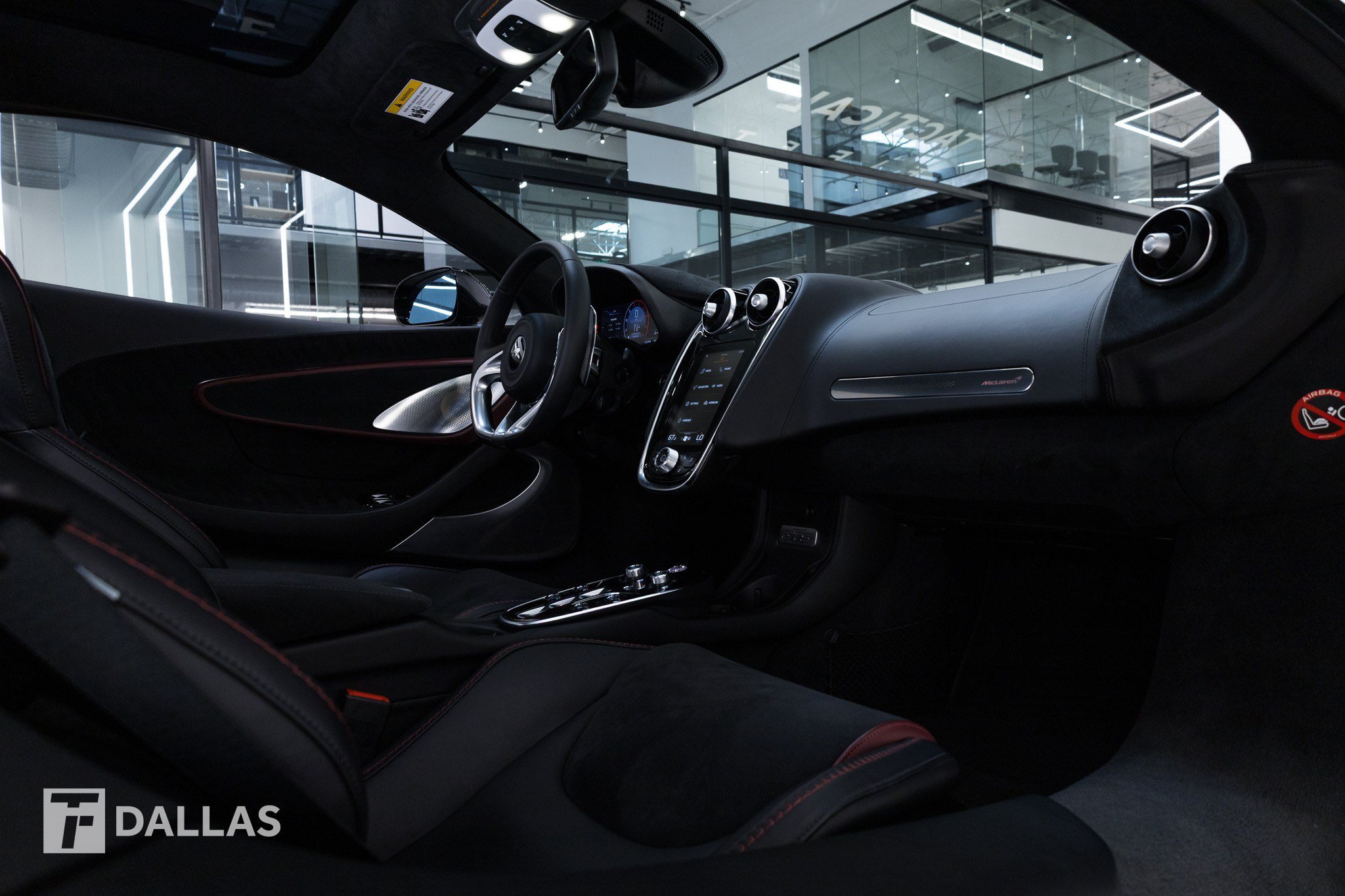 Used 2025 McLaren GTS RWD image 38