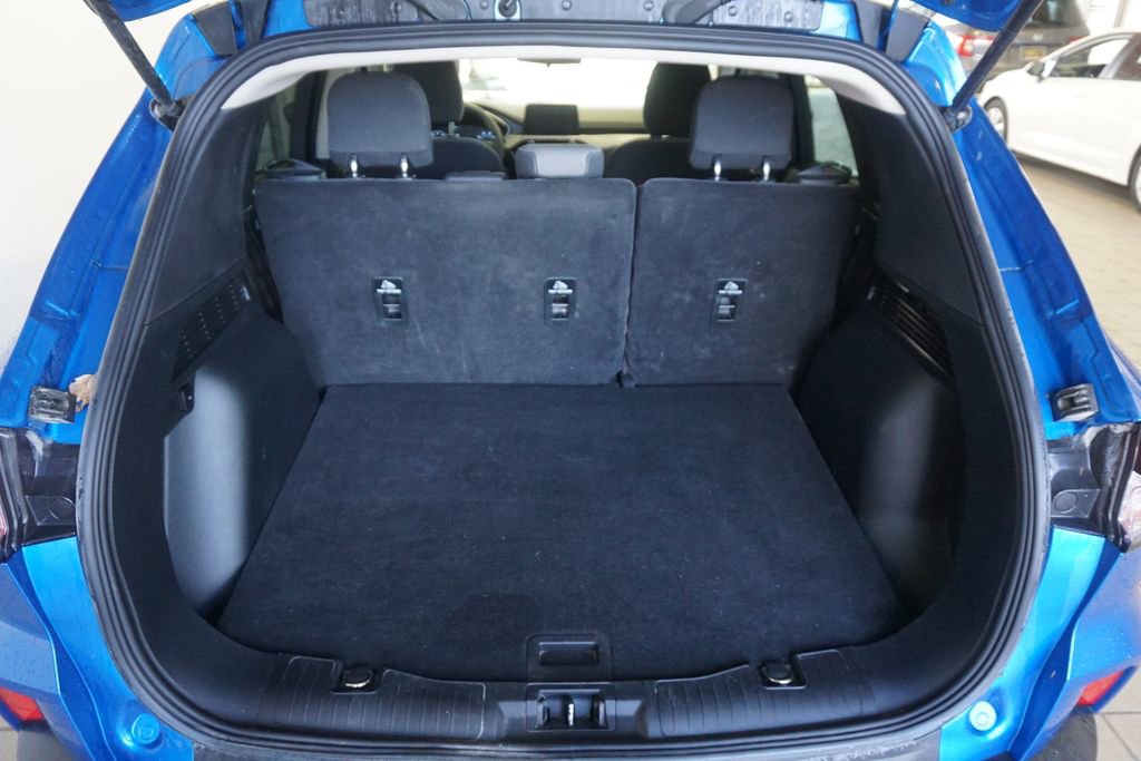 Used 2020 Ford Escape SE image 16