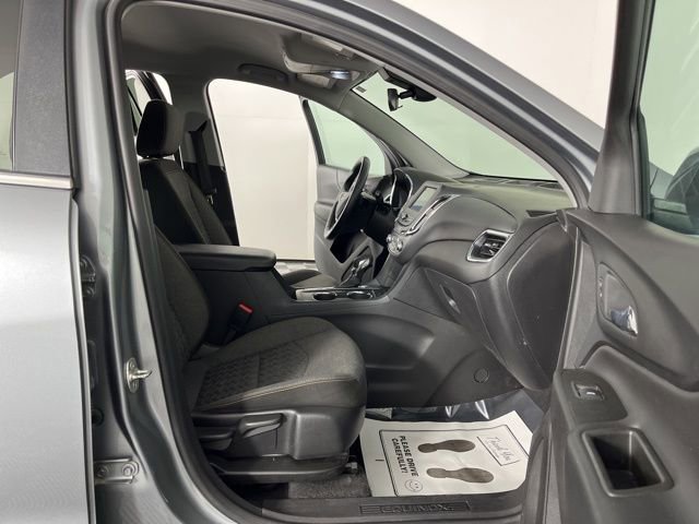 Used 2024 Chevrolet Equinox LT image 40