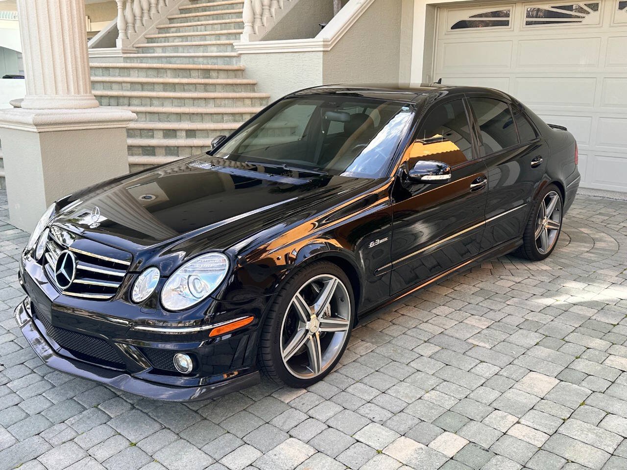 Used 2008 Mercedes-Benz E 63 AMG Sedan image 28