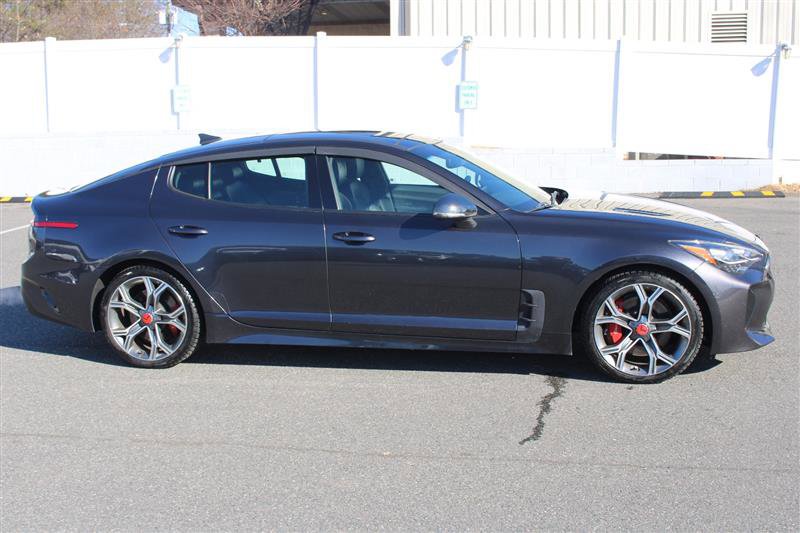 Used 2019 Kia Stinger GT2 image 9