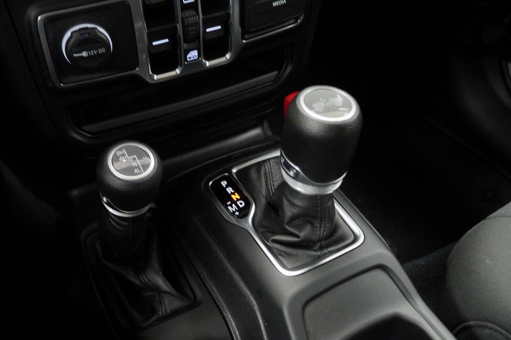 Certified 2023 Jeep Wrangler Sport S image 33