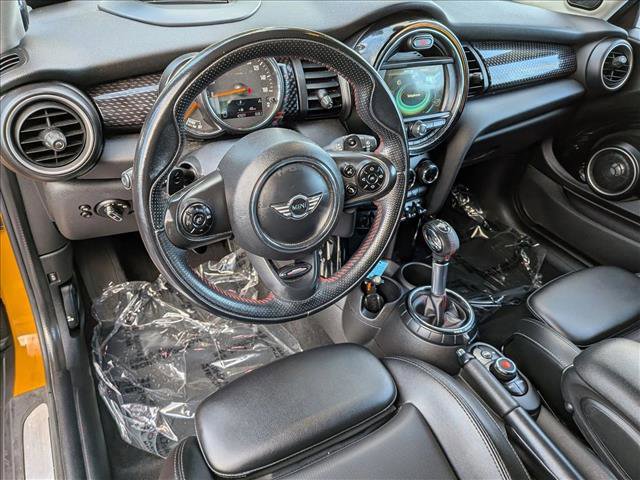 Used 2015 MINI Cooper S image 11