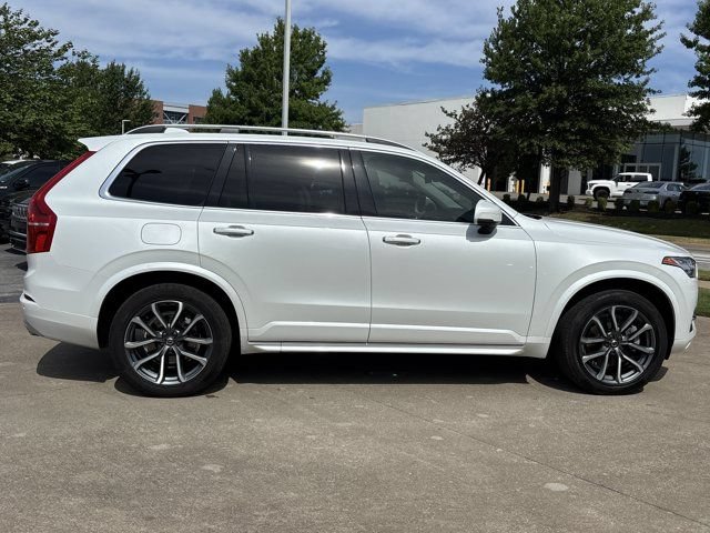 Used 2017 Volvo XC90 T6 Momentum w/ Vision Package AWD/4WD image 2