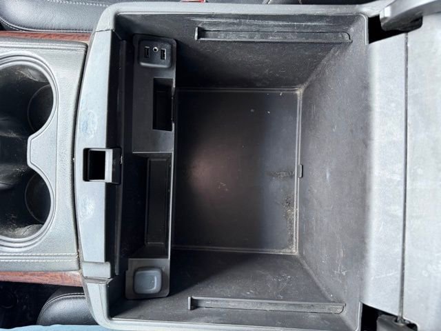 Used 2017 GMC Yukon XL SLT image 20