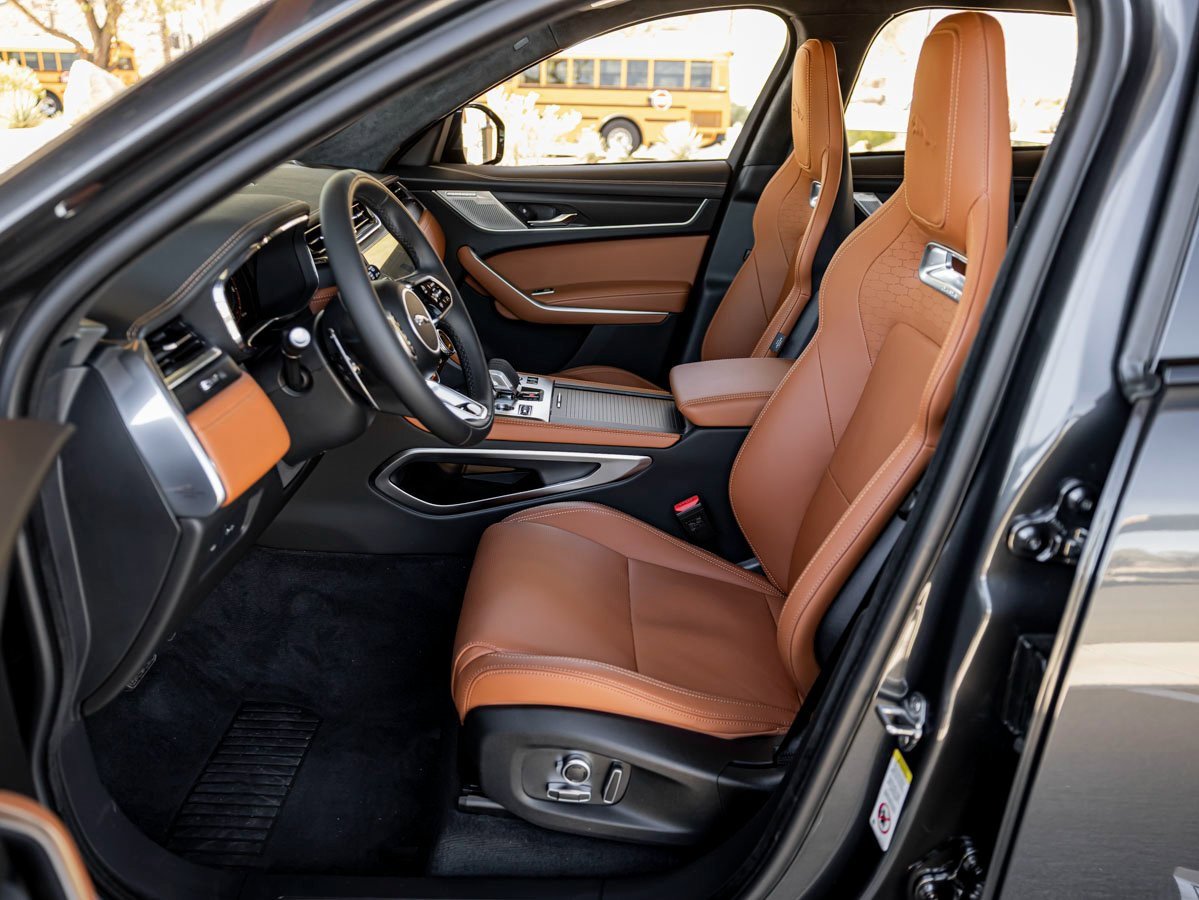 New 2026 Jaguar F-PACE R-Dynamic S image 14