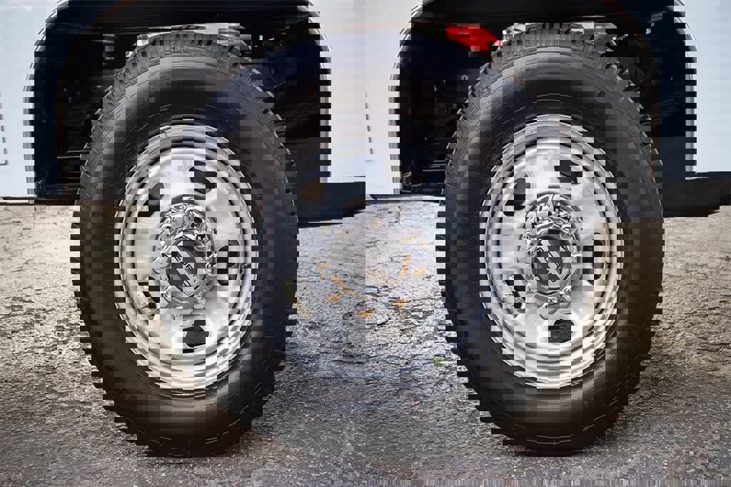 New 2026 Ford F350 XL w/ XL Chrome Package image 15