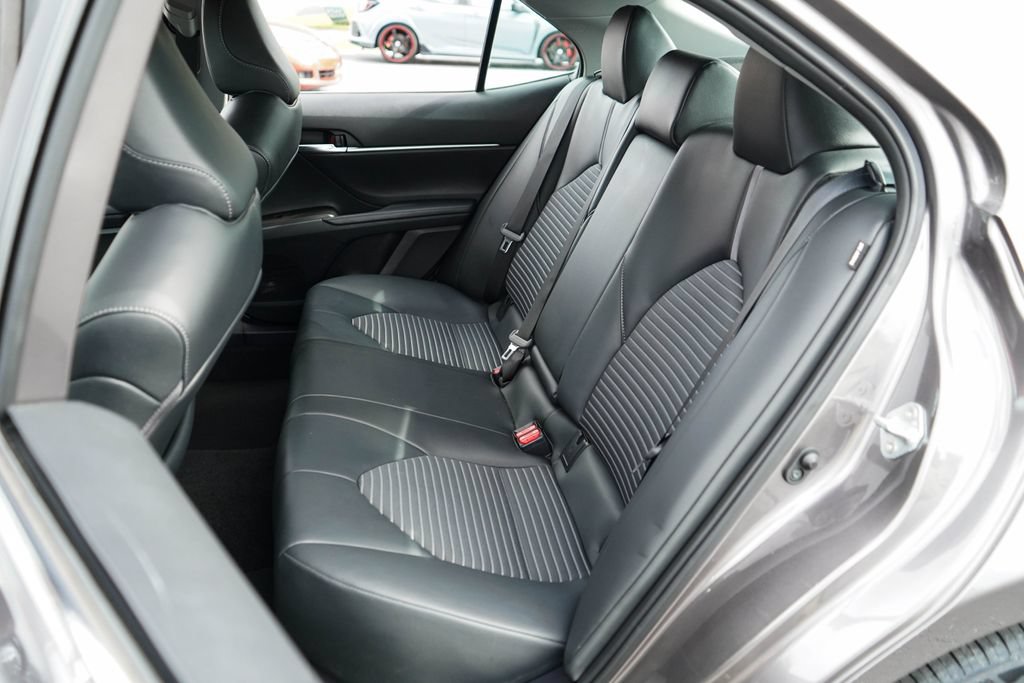Used 2024 Toyota Camry SE FWD image 8