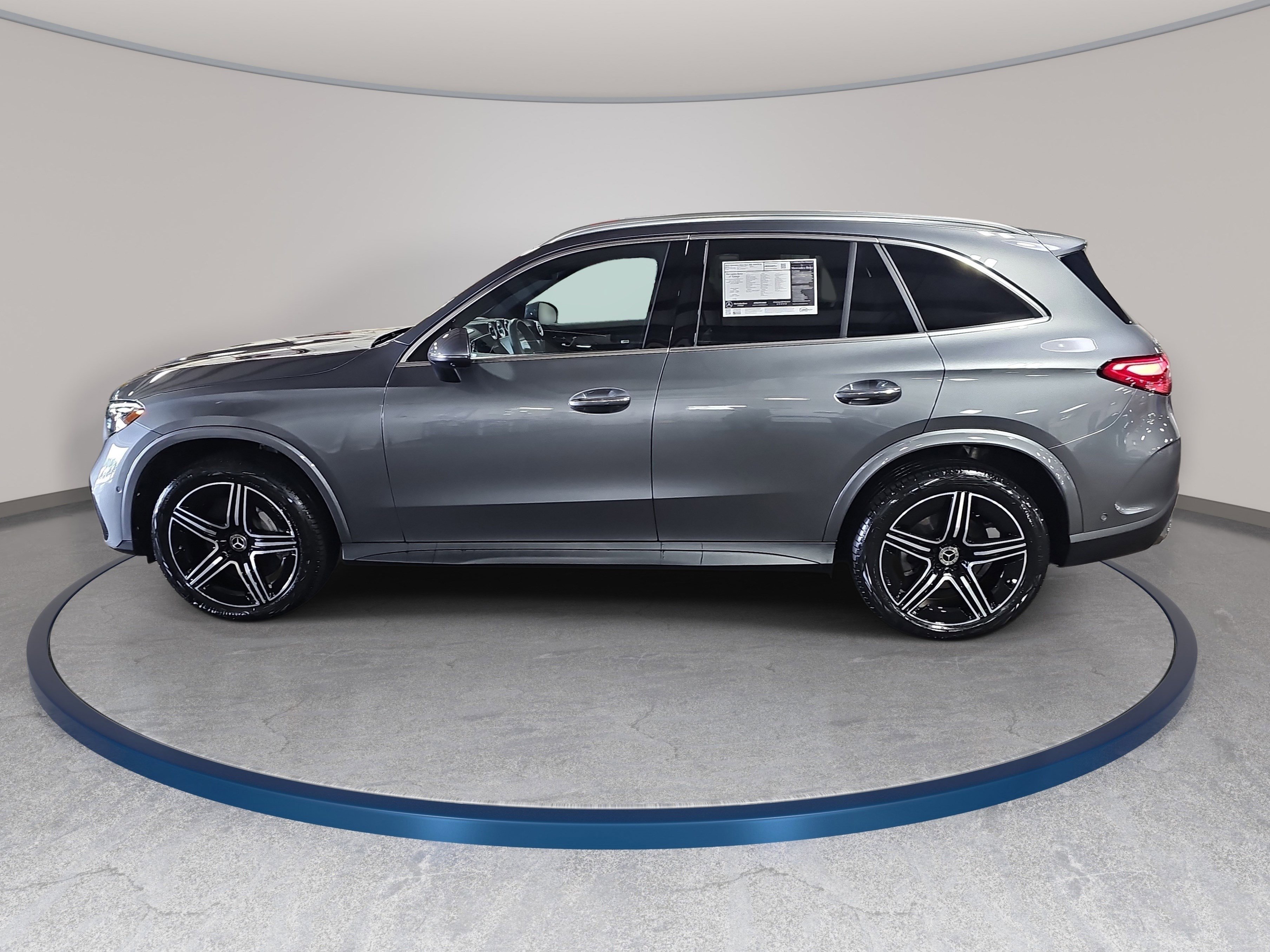 Certified 2023 Mercedes-Benz GLC 300 4MATIC image 9
