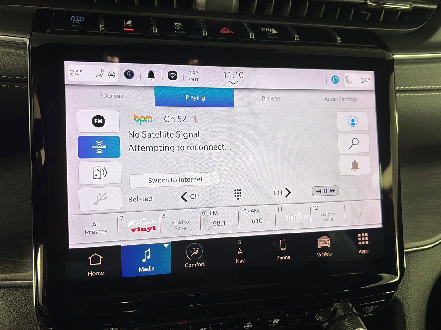 Used 2023 Jeep Grand Cherokee Overland w/ Luxury Tech Group IV image 30