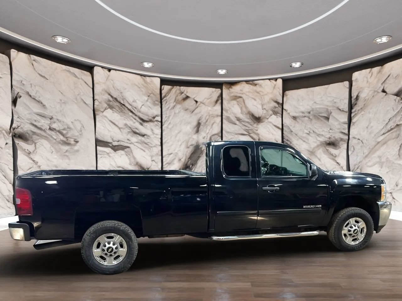 Used 2013 Chevrolet Silverado 2500 LT w/ Suspension Package, Off-Road AWD/4WD image 9