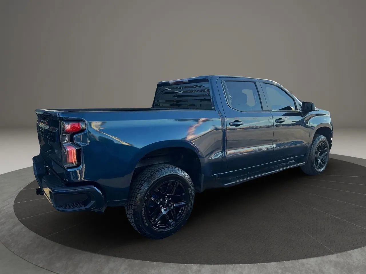 Used 2021 Chevrolet Silverado 1500 RST image 10