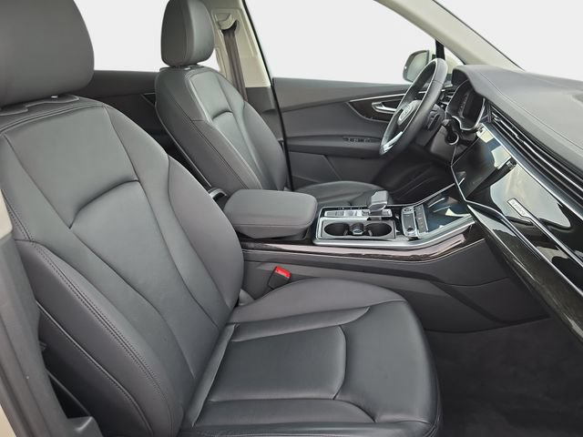 Used 2023 Audi Q7 2.0T Premium AWD/4WD image 12