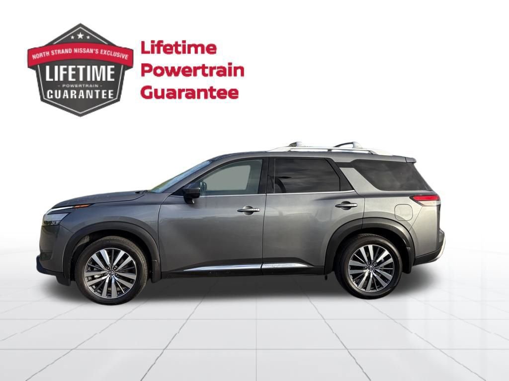 Certified 2022 Nissan Pathfinder Platinum w/ Cargo Package image 2
