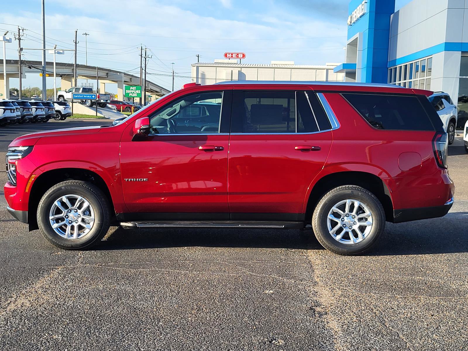 New 2026 Chevrolet Tahoe LT w/ Comfort Package image 2